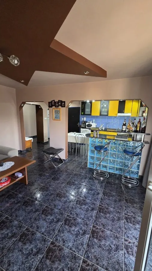 Apartament 4 camere Satu Mare - poza 1