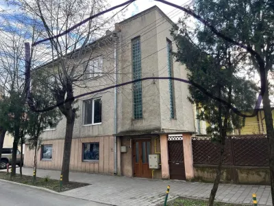 Apartament 4 camere Satu Mare - poza 1