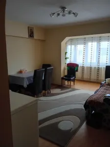 Apartament 3 camere Satu Mare - poza 1