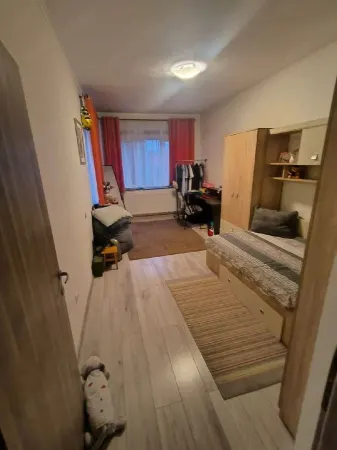 Apartament 4 camere Satu Mare - poza 2