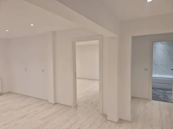 Apartament 4 camere Satu Mare - poza 1