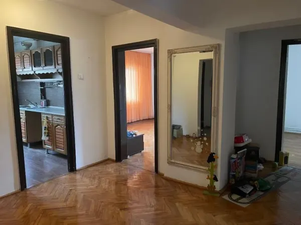 Apartament 4 camere Satu Mare - poza 3