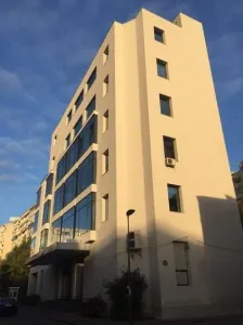 BRASADAS vinde Cladire de Birouri Inchiriat in Zona Unirii. - Bucuresti