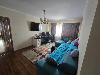 BRASADAS vinde ap 4 cam decomandat cu vedere deosebită - Satu Mare