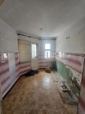 Apartament 3 camere Satu Mare - poza 7
