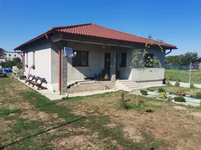 BRASADAS vinde casa 3 dormit. 120mp 13 ari 2019 Bercu Rosu. - Satu Mare