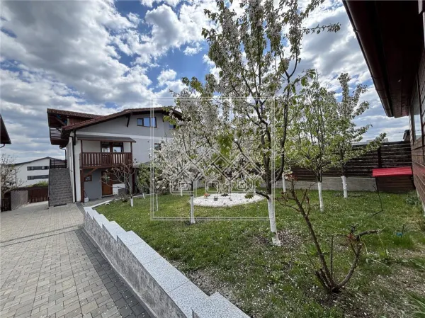 Casă 5 camere Sibiu - poza 3
