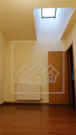 Apartament 3 camere Sibiu - poza 9