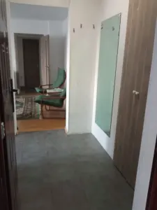 Inchiriez apartament zona Unirii,, Parcul Tineretului - Bucuresti