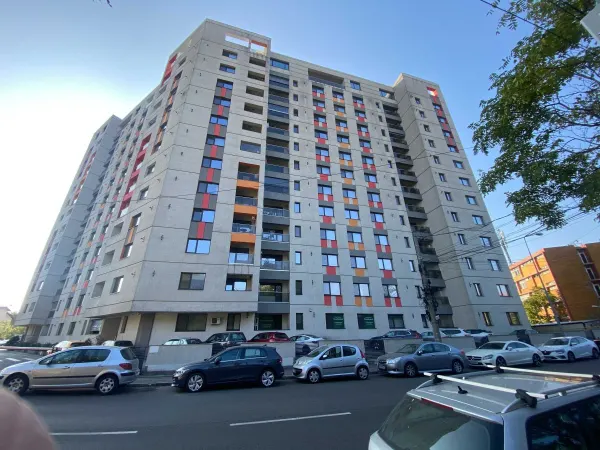 Apartament 3 camere București - poza 1
