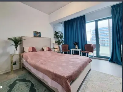 Ag BRASADAS vinde ap 2 cam 59mp Et 5/6 PRIMA LINIE Năvodari. - Navodari