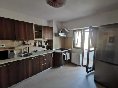 Ag BRASADAS închiriază ap 2 cam etaj 6/9 Blv Octavian Goga. - Bucuresti
