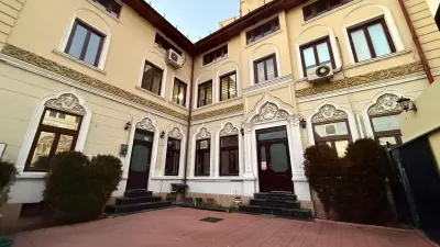 Casă 14 camere București - poza 2