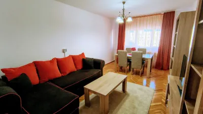 Apartament 4 camere București - poza 1