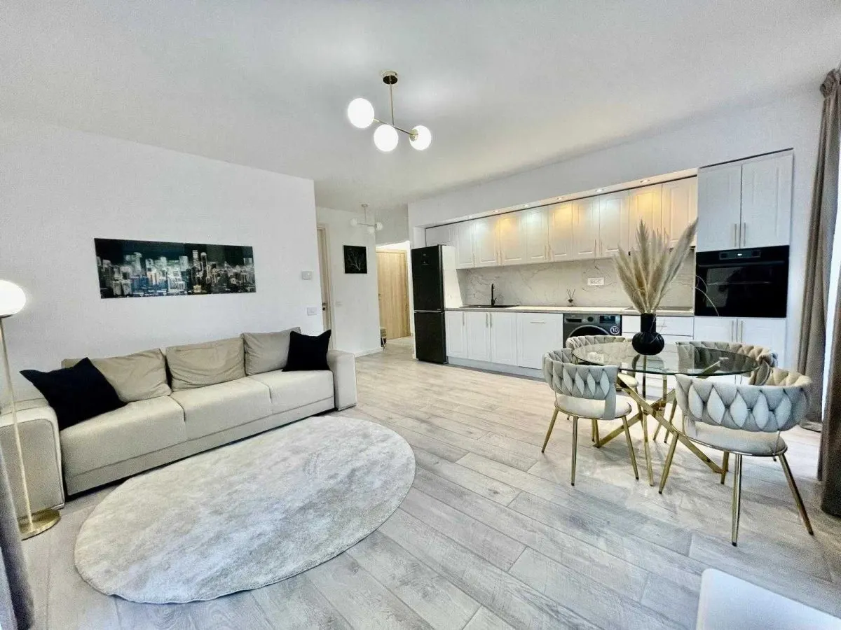 Apartament 3 camere București - poza 1