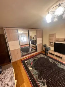 Apartament 3 camere București - poza 1
