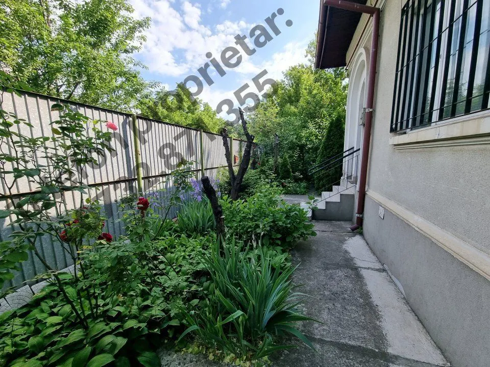 Casă 3 camere București - poza 1