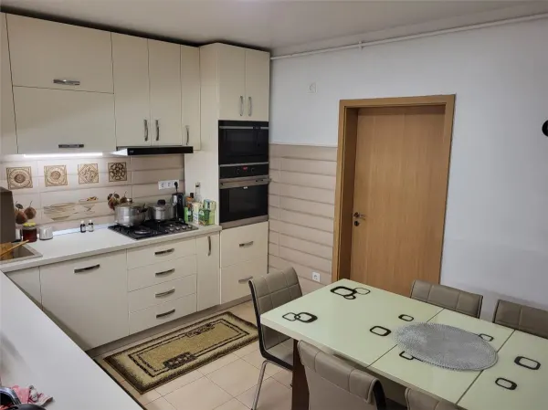 Casă 5 camere Sibiu - poza 3