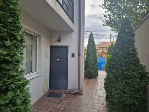 Apartament 3 camere București - poza 1