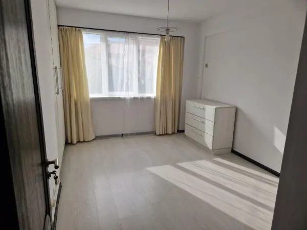 Apartament 3 camere București - poza 6