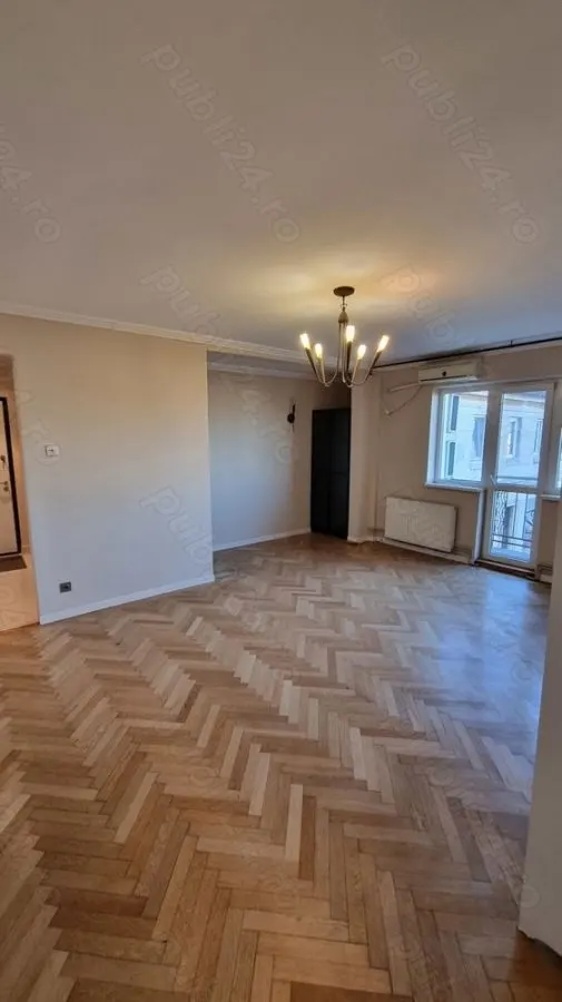 Apartament 3 camere București - poza 1