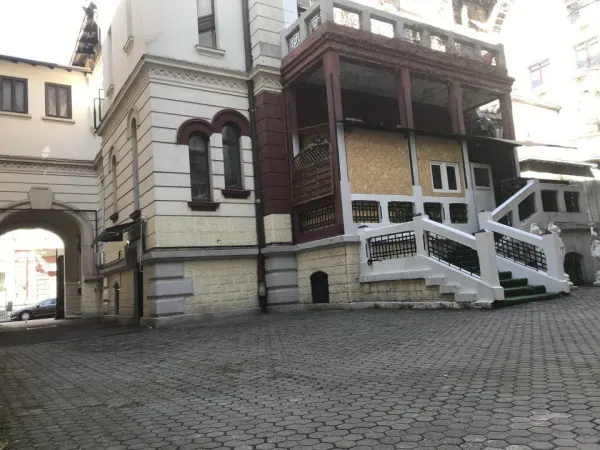 Casă 20 camere București - poza 2