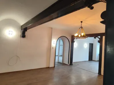Apartament 4 camere București - poza 2