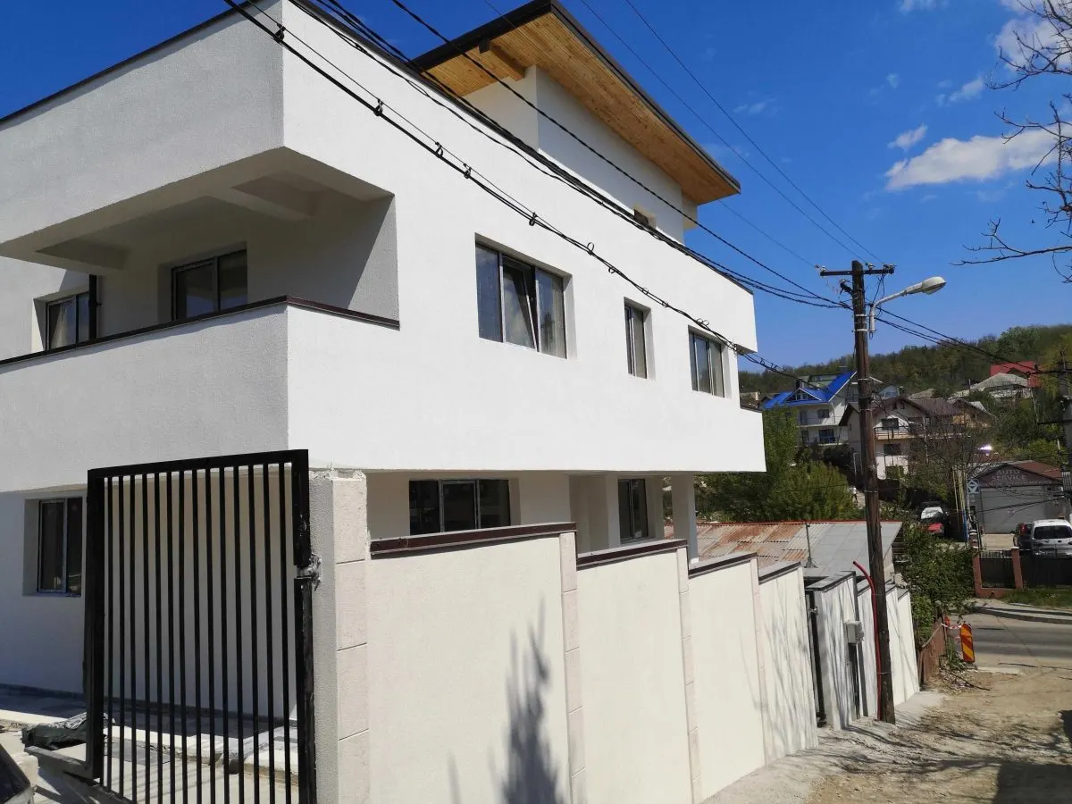 Apartament 4 camere Iași - poza 1
