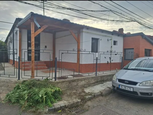 Casă 4 camere Iași - poza 2