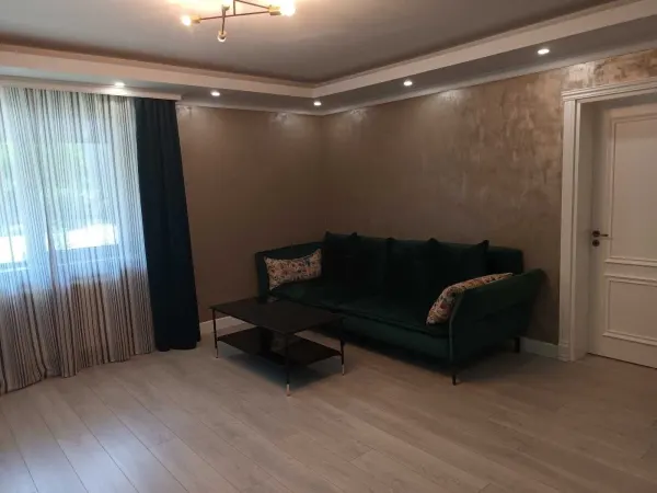 Apartament 3 camere București - poza 1