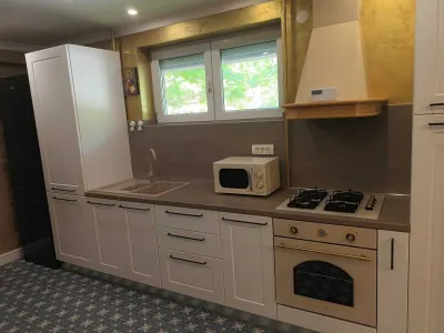 Apartament 3 camere București - poza 2