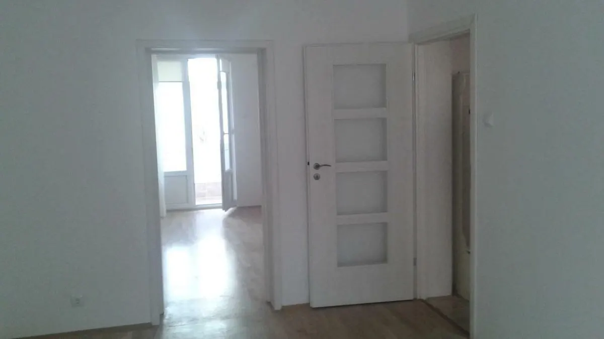 Apartament 3 camere București - poza 1