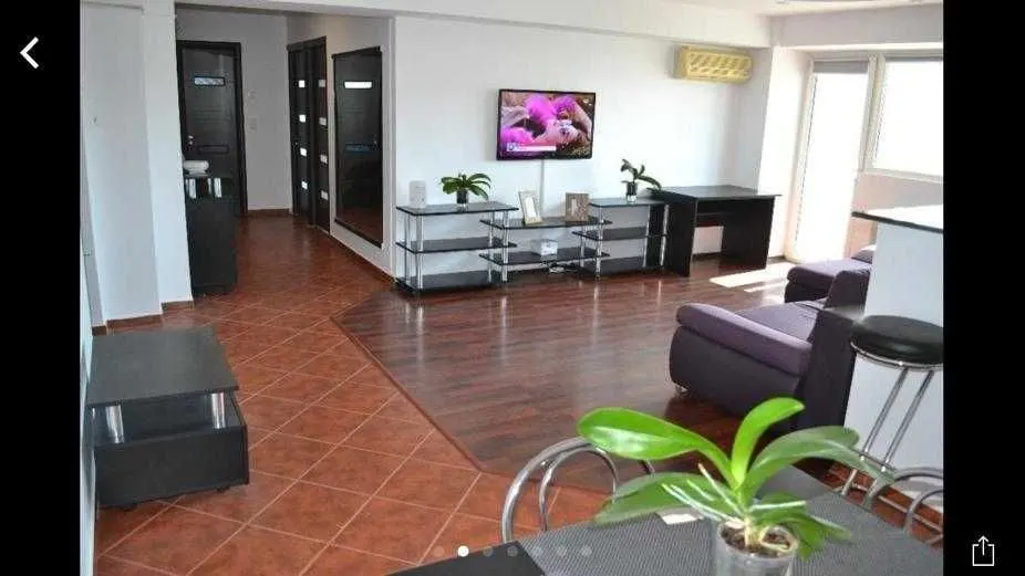 Apartament 3 camere București - poza 1