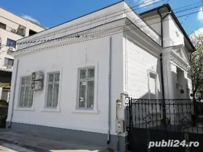 Cișmigiu, Vila interbelica eleganta D+P+1, curte - Bucuresti