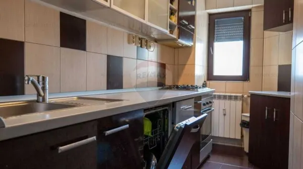 Apartament 3 camere București - poza 1