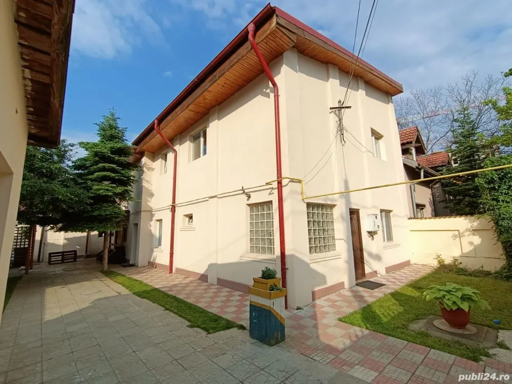 Casă București - poza 1
