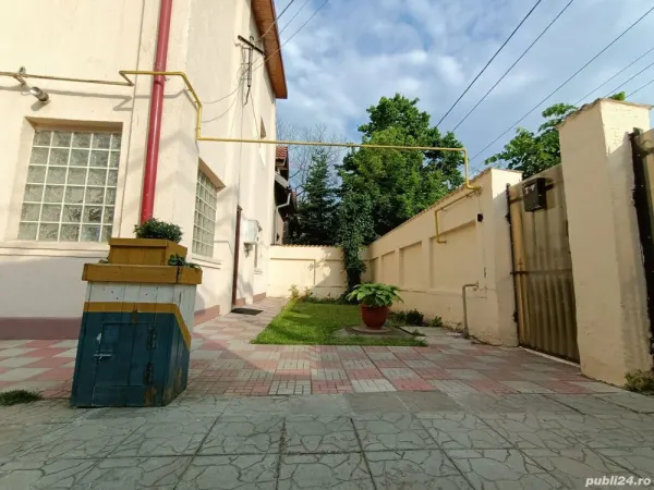 Casă București - poza 3
