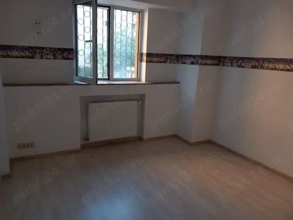 Apartament 3 camere București - poza 2