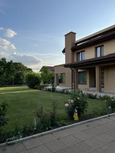 Casă 5 camere București - poza 2