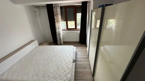 Apartament 3 camere București - poza 1