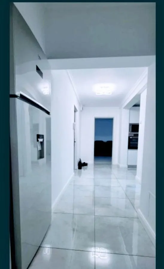 Apartament 3 camere București - poza 1