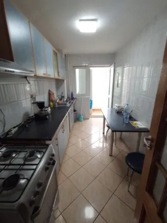 Apartament 3 camere București - poza 2