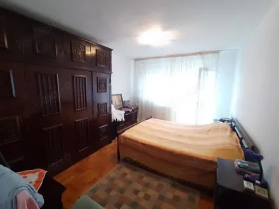 Apartament 3 camere București - poza 4