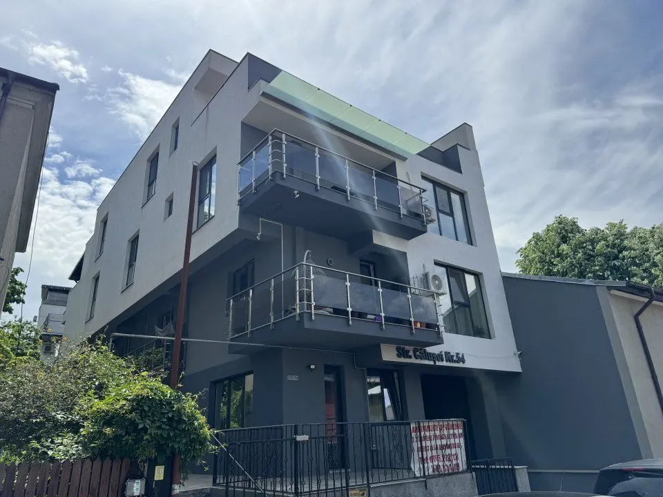 Apartament 3 camere București - poza 1