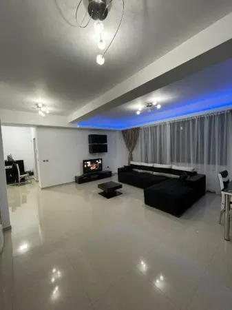Apartament 3 camere București - poza 1