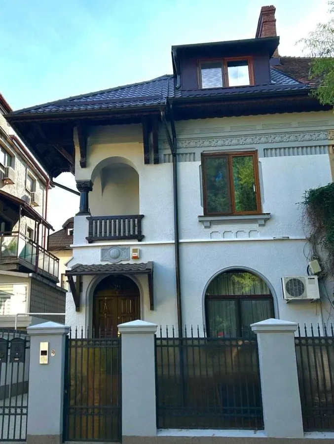 Apartament 3 camere București - poza 1