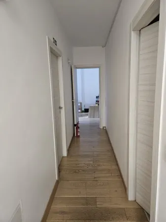 Apartament 4 camere București - poza 2