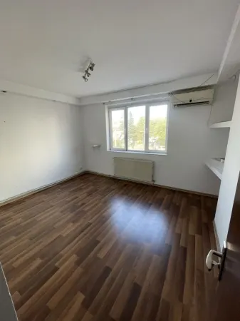 Casă 4 camere București - poza 6