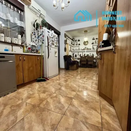 Casă 5 camere București - poza 7