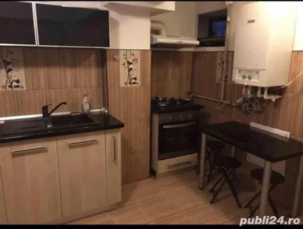 Apartament 4 camere București - poza 1